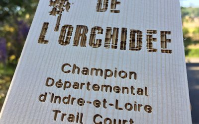 Trophée en bois Trail de L’Orchidée