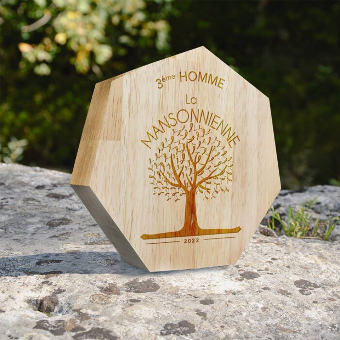 Trophée bois en forme de diamant pour vos courses, trails, club sportif, club d'entreprise